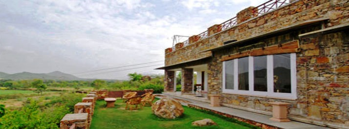 Devra Hotel - Udaipur 01.jpg